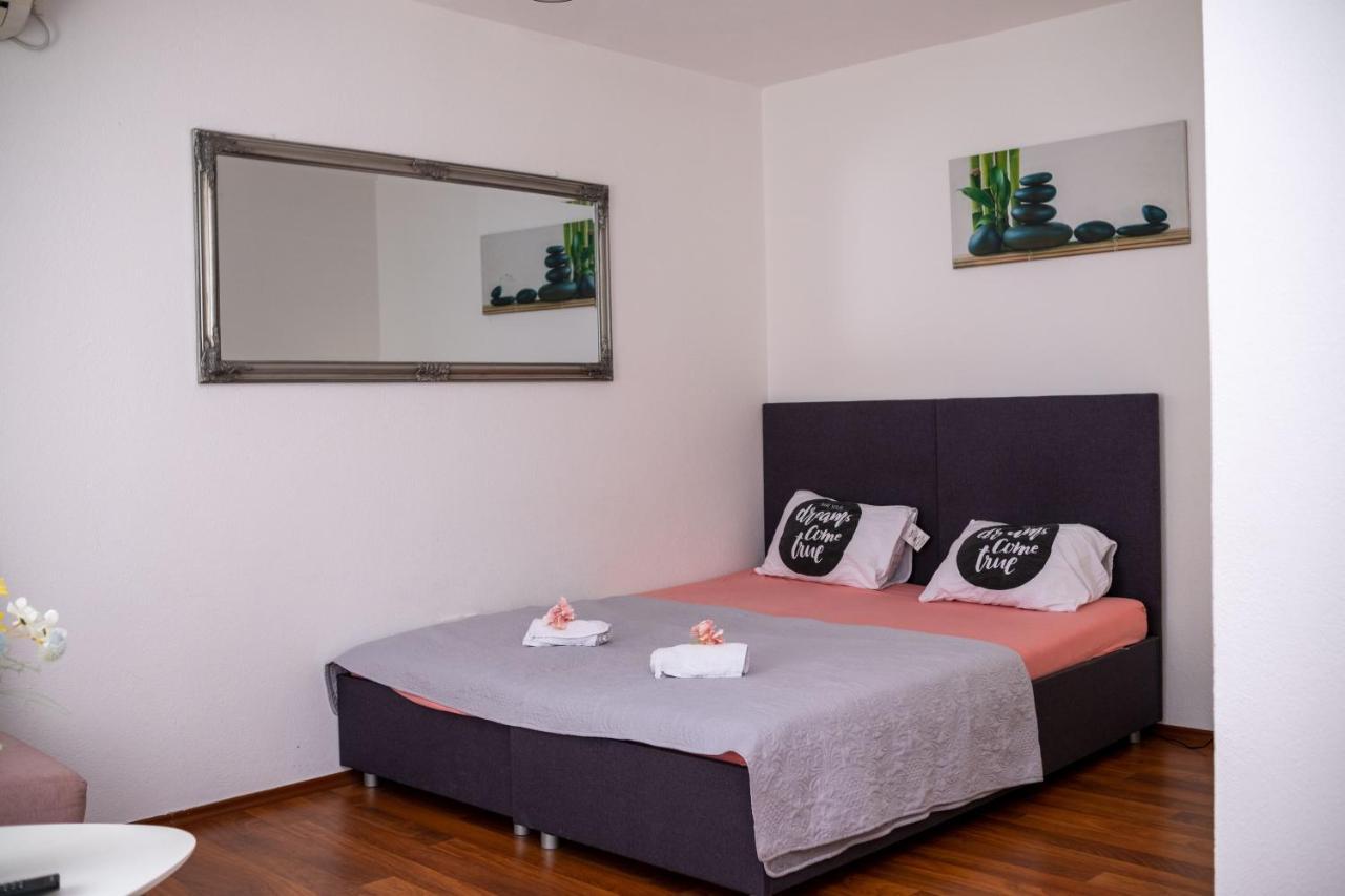 Apartment Mery モスタル エクステリア 写真